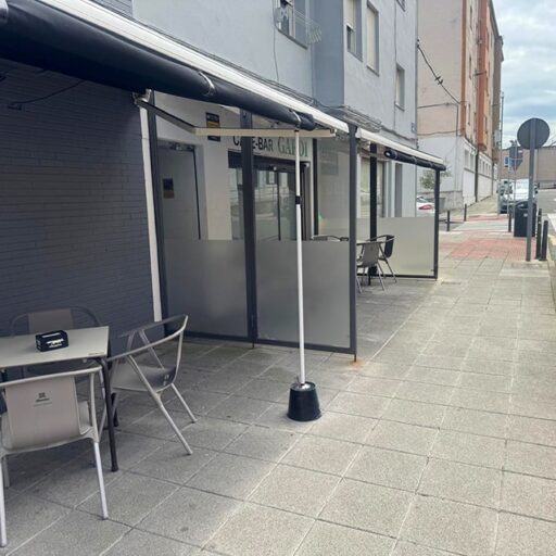 Exterior terraza bar gardi